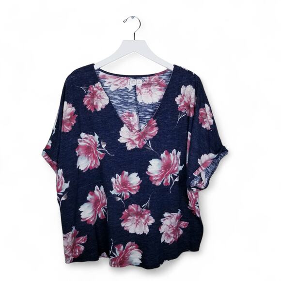 MAURICE'S 24/7 "Roadtrip Tee" Dark Floral Knit Pullover Square V-neck - Size XXL - Picture 2 of 10